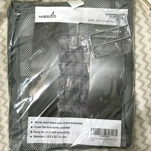 Over the door shoe organizer